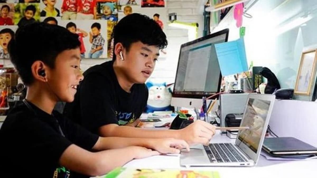 Event seeks to bolster digital transformation for parents