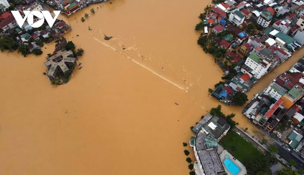 U.S. Mission pledges to assist VN in post-flooding rebuilding efforts