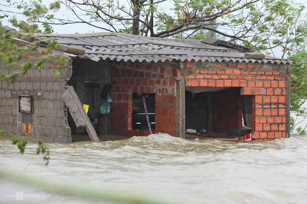 Quang Binh suffers worst flooding in 41 years