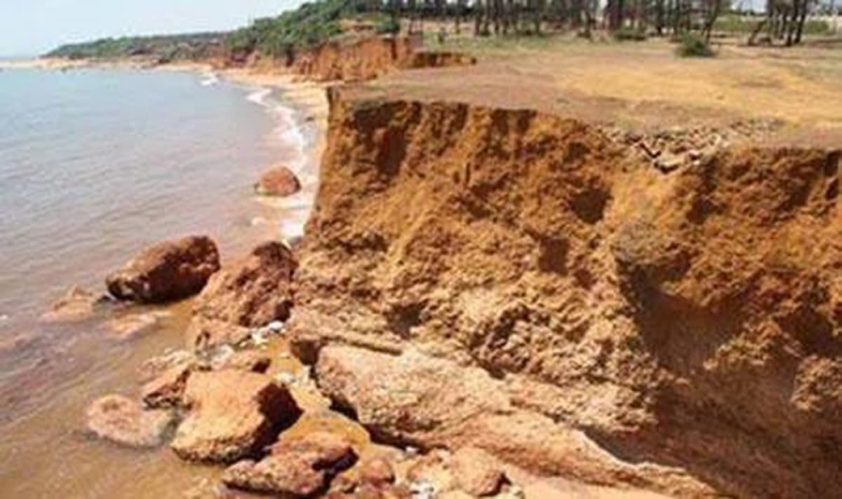Vietnam’s coastline urgently needs new resilience development strategy