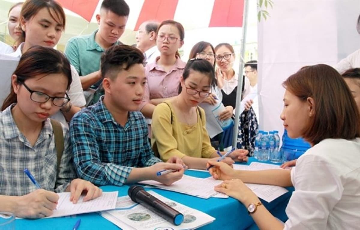 Recruitment needs in some fields rise strongly in year’s second half