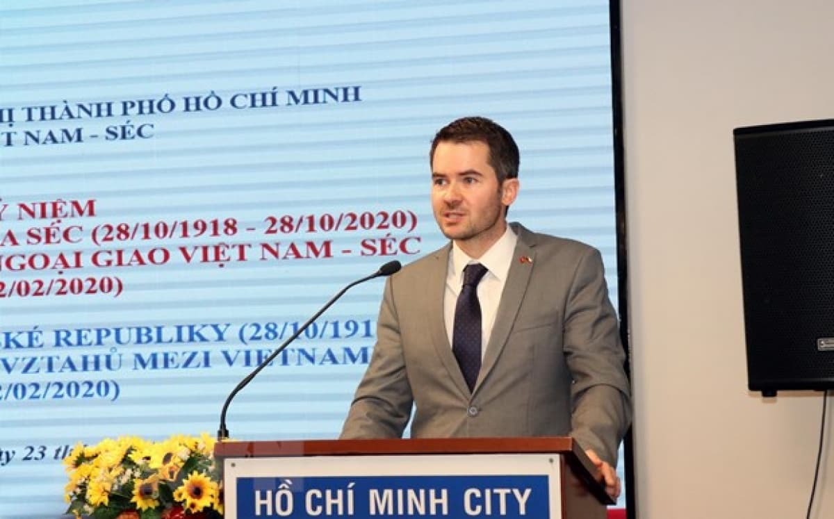 Vietnam and Czech Republic cultivate time-honoured friendship