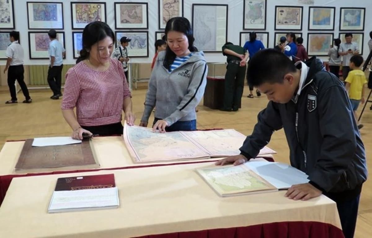Exhibition on Truong Sa, Hoang Sa underway in Da Nang