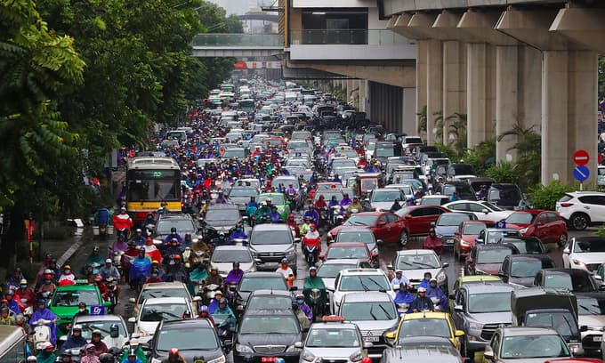 October auto sales top pre-pandemic figures