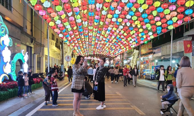 Lang Son Province walking street a new tourist destination