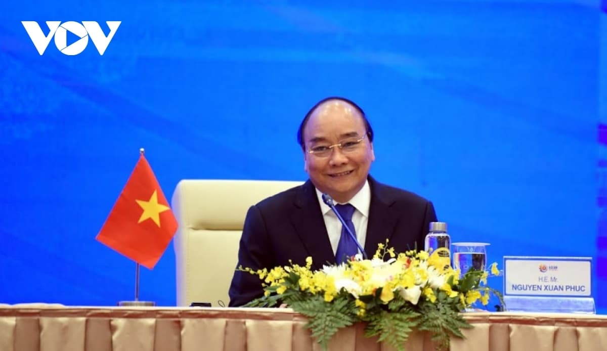 PM urges Nghe An to form scientific complex of national standards