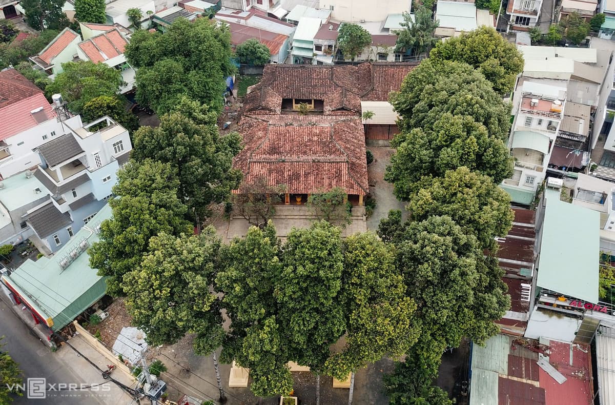 Time stands still at Saigon communal house