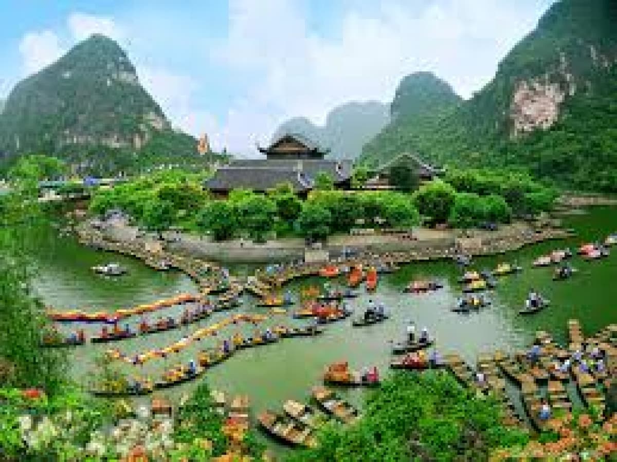 Over 100 businesses join in domestic tourism stimulus scheme
