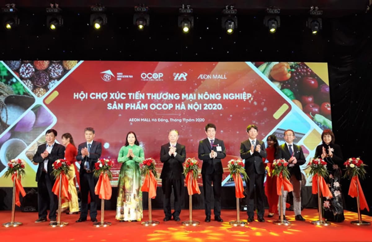 Hanoi agricultural fair attracts 80 businesses