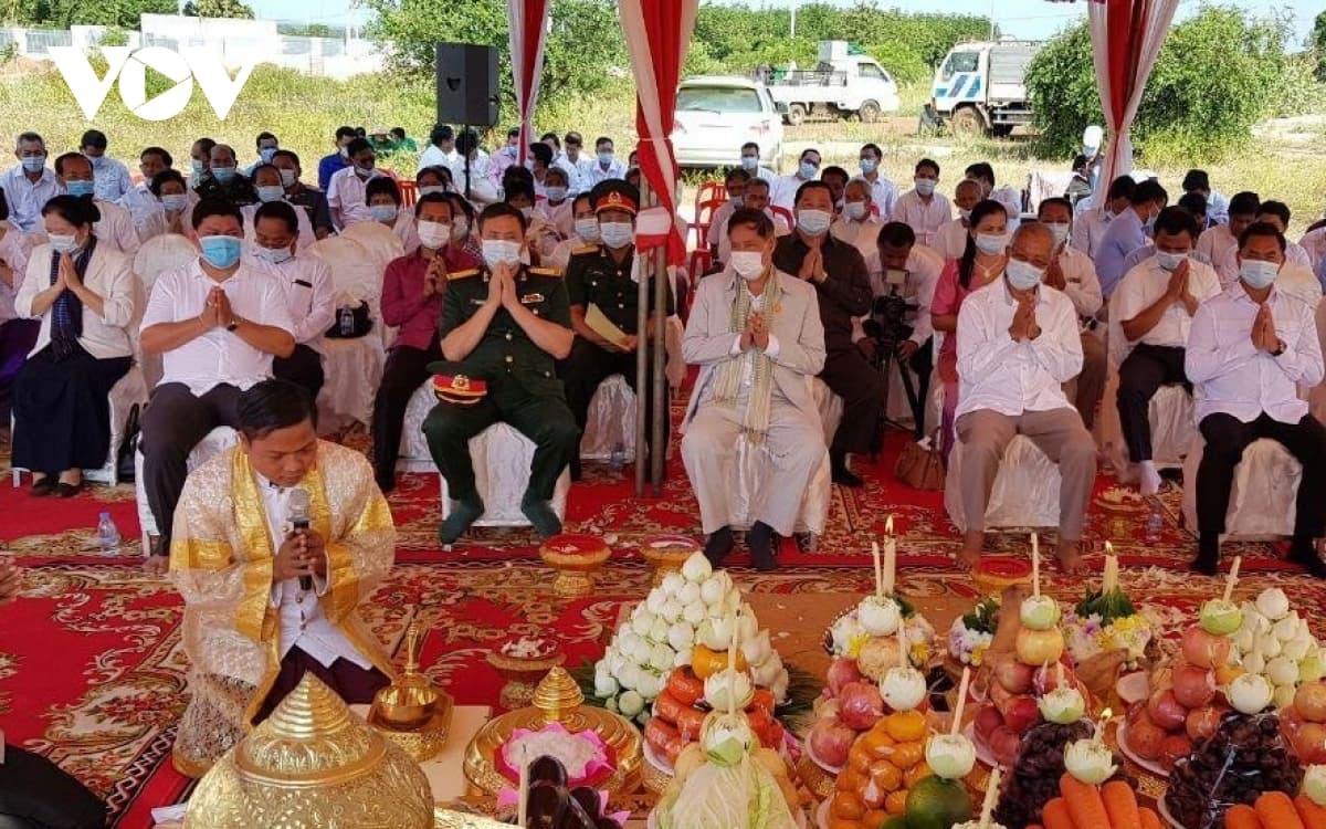 Work starts on Friendship Monument in Cambodian province