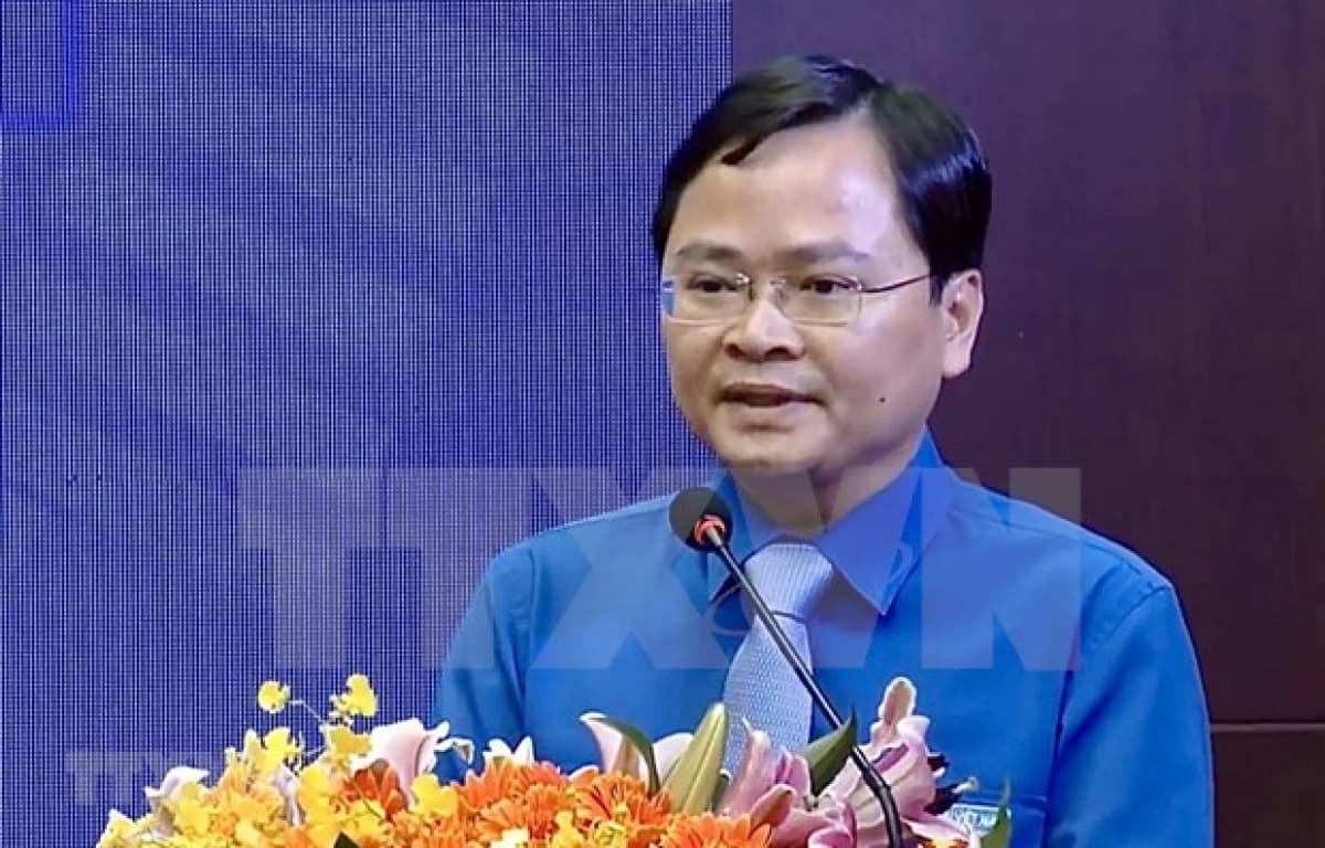 Forum gathers over 200 young Vietnamese intellectuals