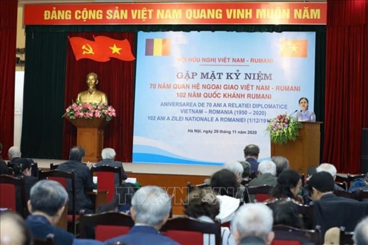 Hanoi celebrates 70th anniversary of Vietnam-Romania diplomatic relations