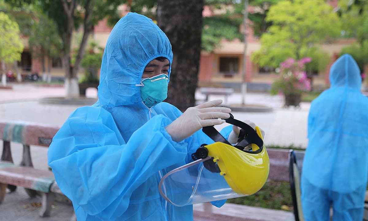 Vietnam records two new imported Covid-19 cases from Japan