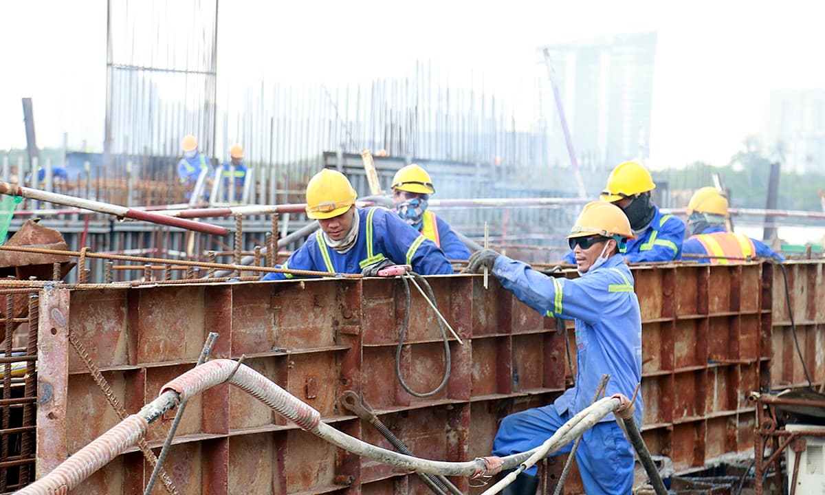 Saigon's mega anti-flooding project at risk of suspension