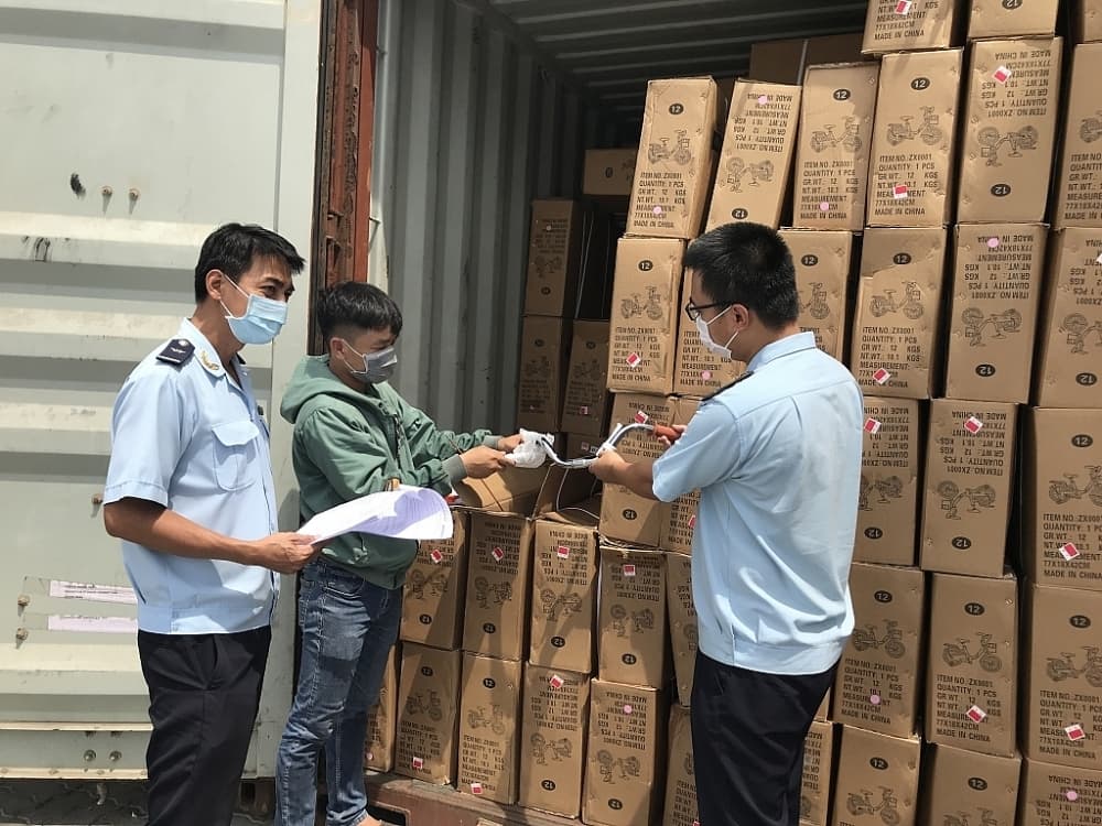 HCM City Customs removes problems regarding EVFTA for businesses