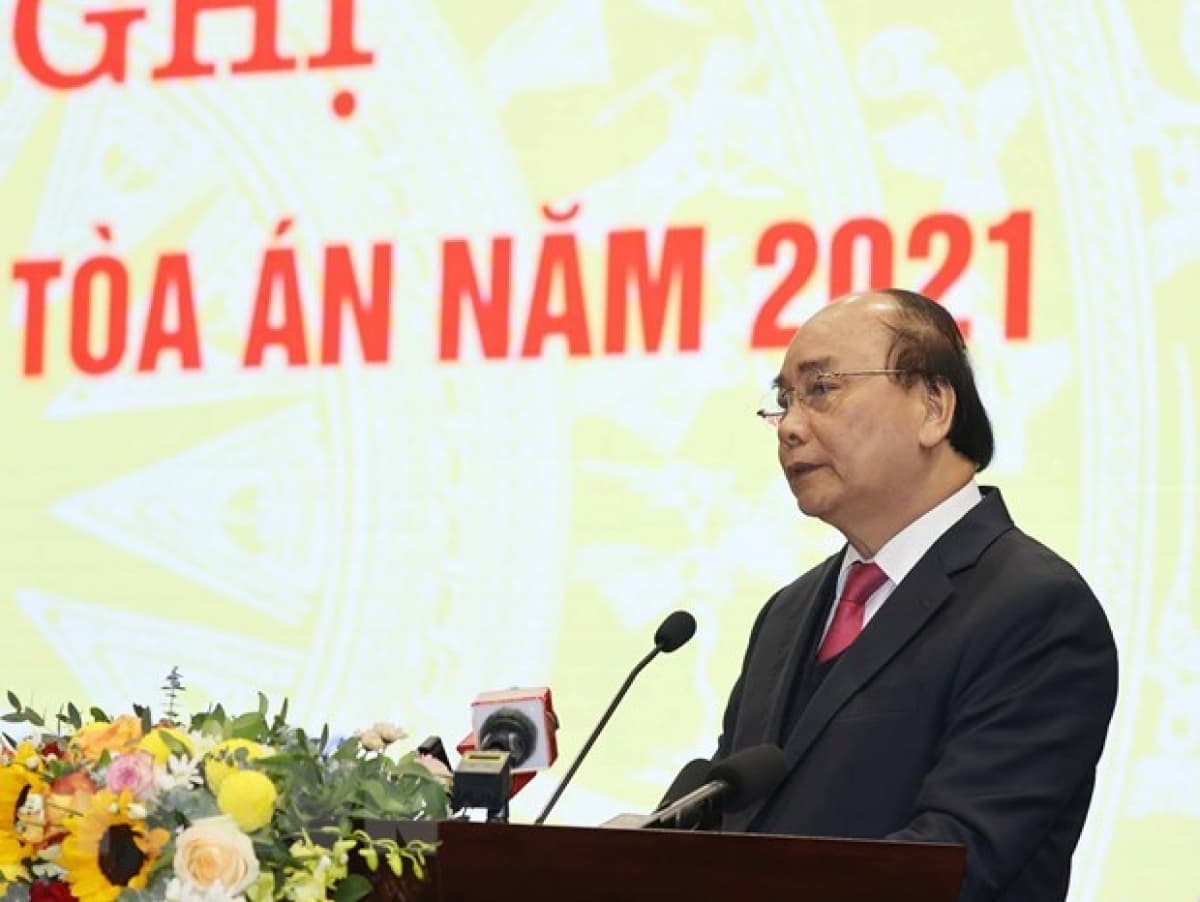 PM asks court sector to become “stronghold of justice”