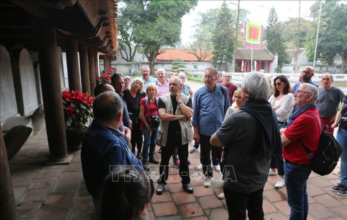 Vietnam welcomes 3.8 million foreign visitors this year