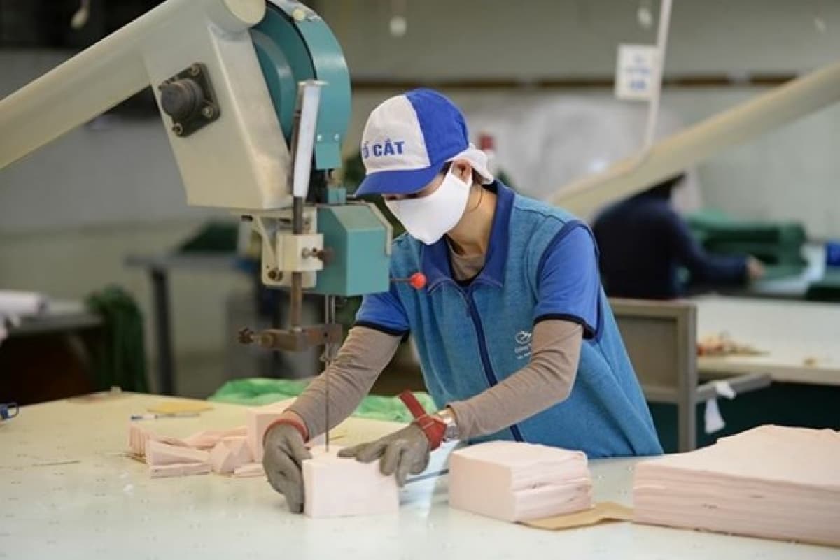 Garment-textile sector targets US$38-39 billion in 2021 export revenue