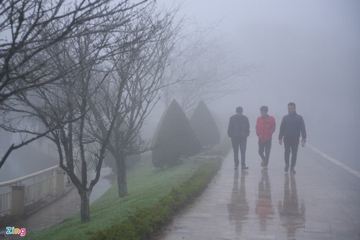 Sa Pa left covered in frost as extreme cold spell hits