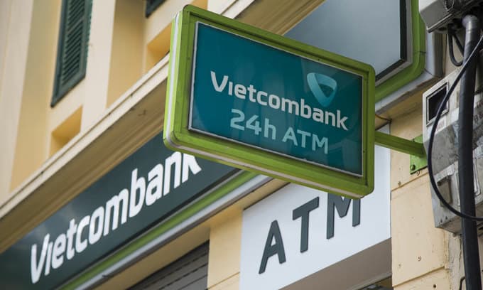 Big state banks gradually lose credit market share