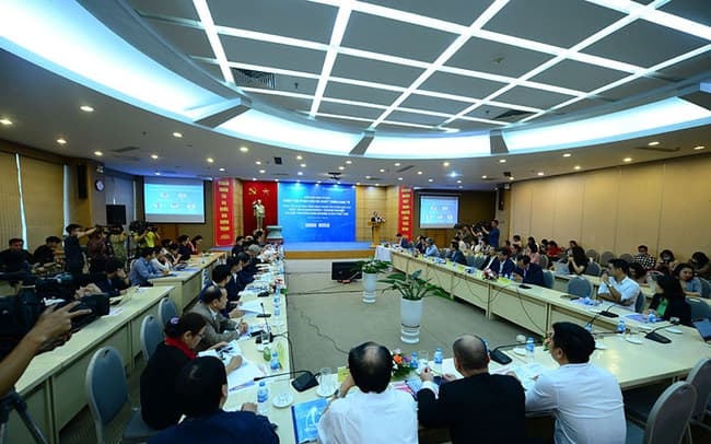 Fulcrum for Viet Nam’s economy to recover