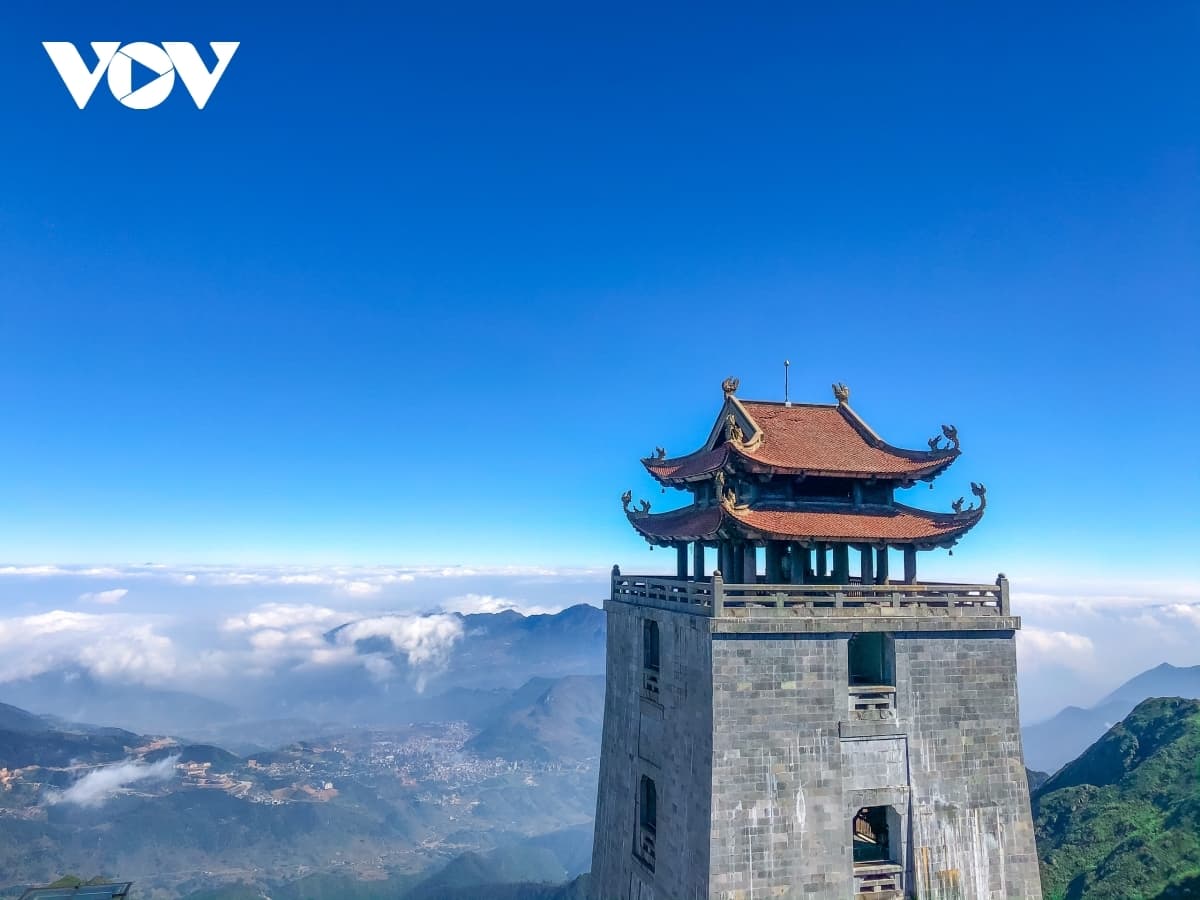 Sa Pa represents ideal venue for cloud hunters during New Year holiday