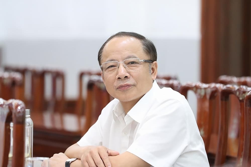 Enterprises must take steps to develop sustainably