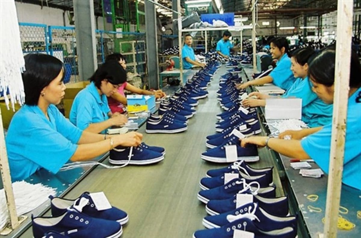 Leather, footwear, and handbag exports decrease by US$2 billion during 2020