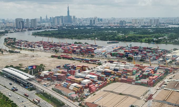 Allow use of abandoned containers, shipping companies urge