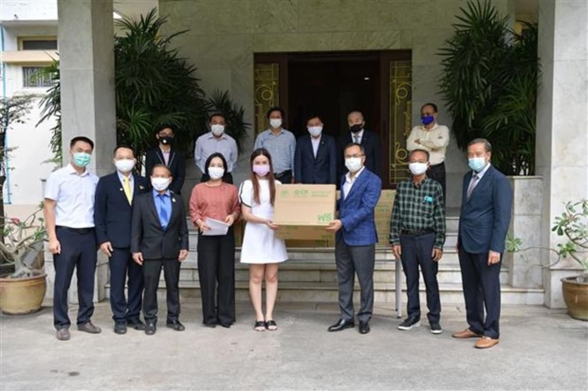 Vietnamese community in Thailand receive support amid COVID-19 fight