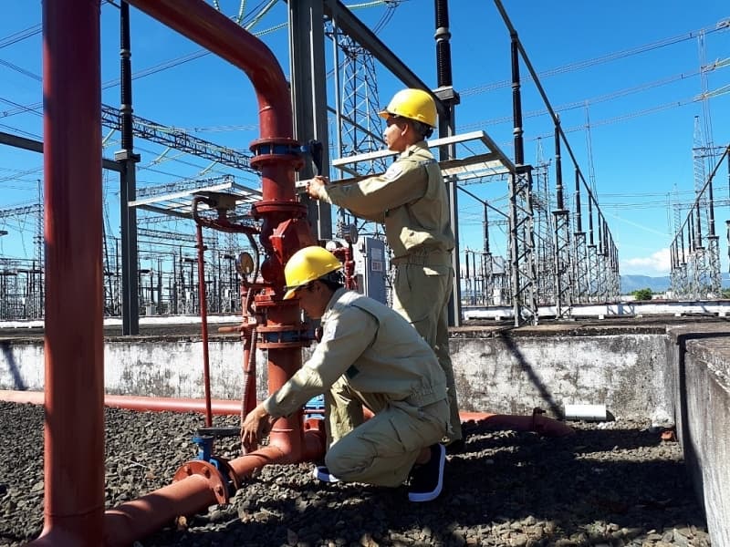 How can Vietnam import power to solve shortage?