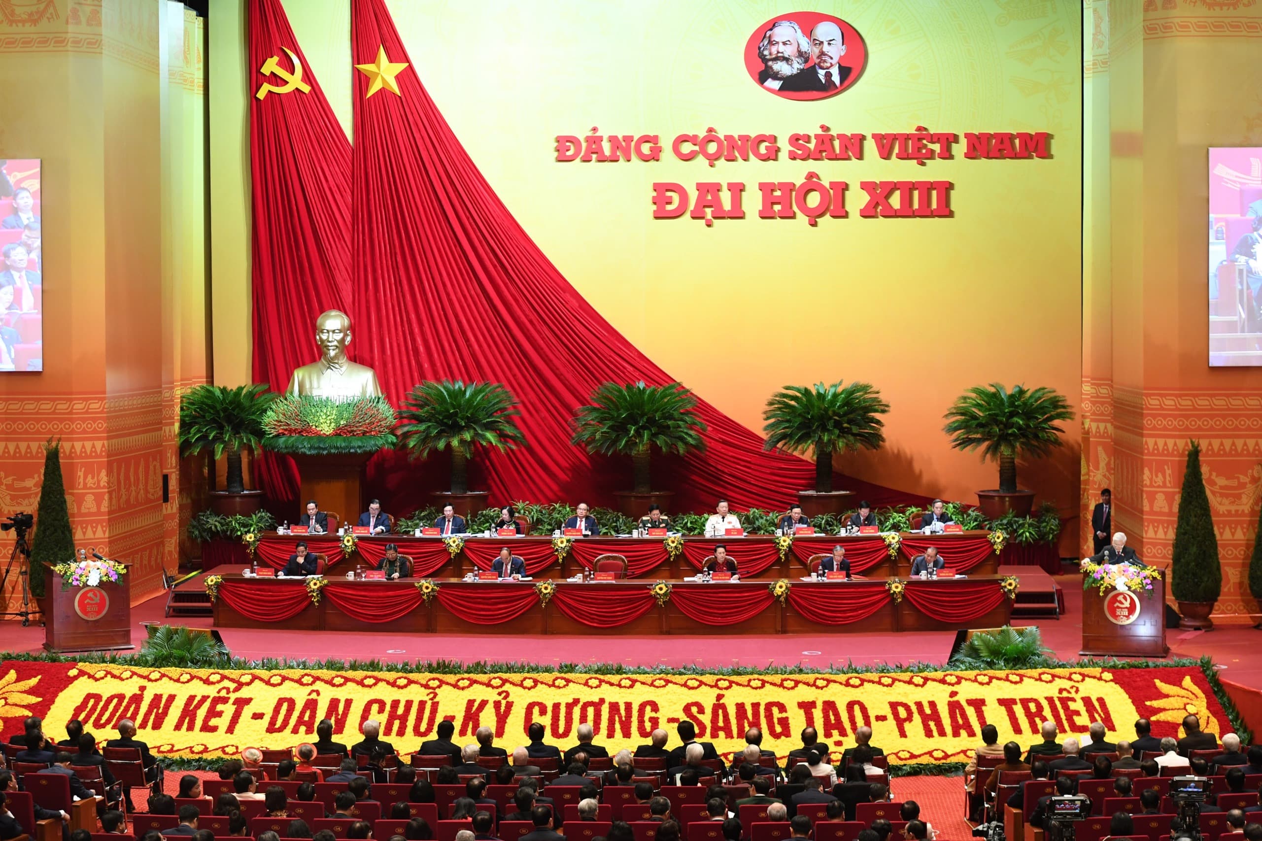 13th National Party Congress wraps up