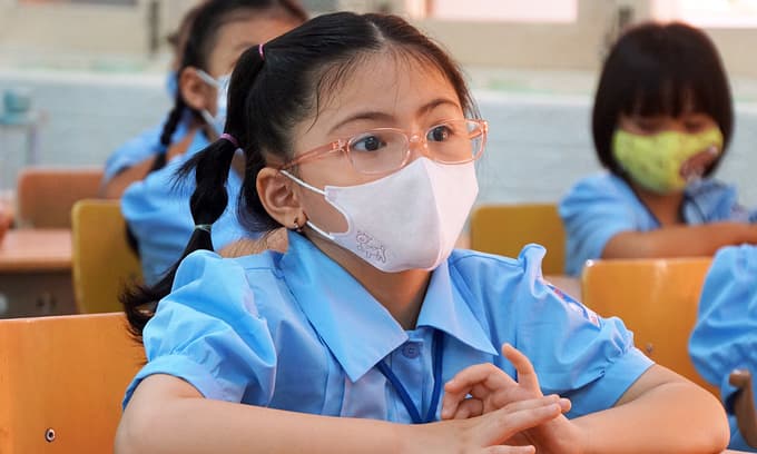 1.7 mln Saigon students take early Tet break amid new Covid-19 wave