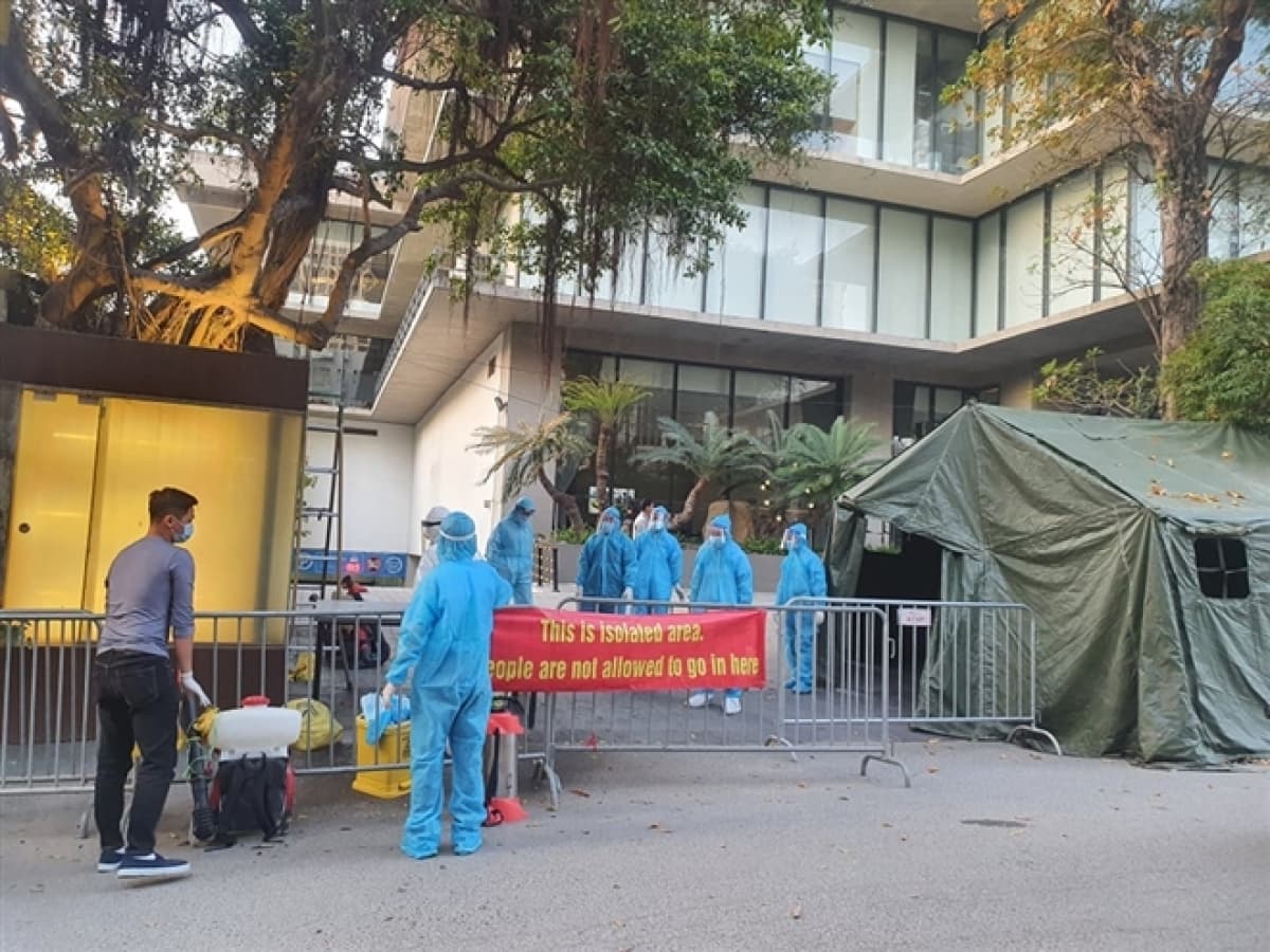 Hanoi hotel cordoned off following Japanese death case