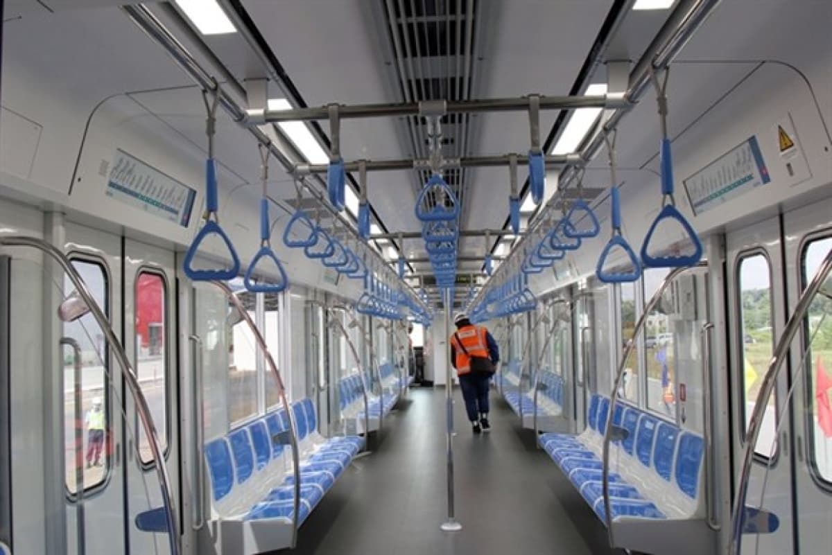 Opening of first metro line in HCM City faces delay
