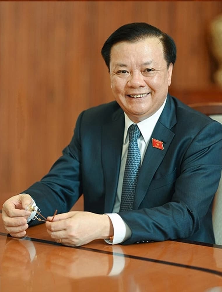 Mr. DinhTien Dung, Member of the Politburo, Minister of Finance: Financial foundation and resources are getting better