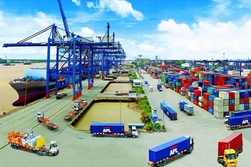 VN posts trade surplus of US$700 million in first half of February