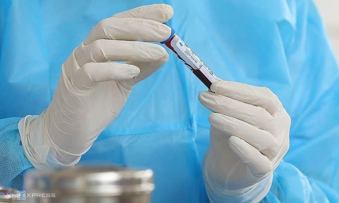 Deceased Japanese national infected with new COVID-19 variant