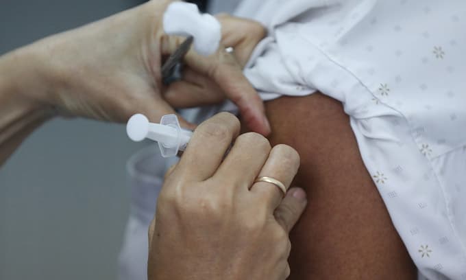 Asian countries seek vaccine supplies after India export curbs hit Covax