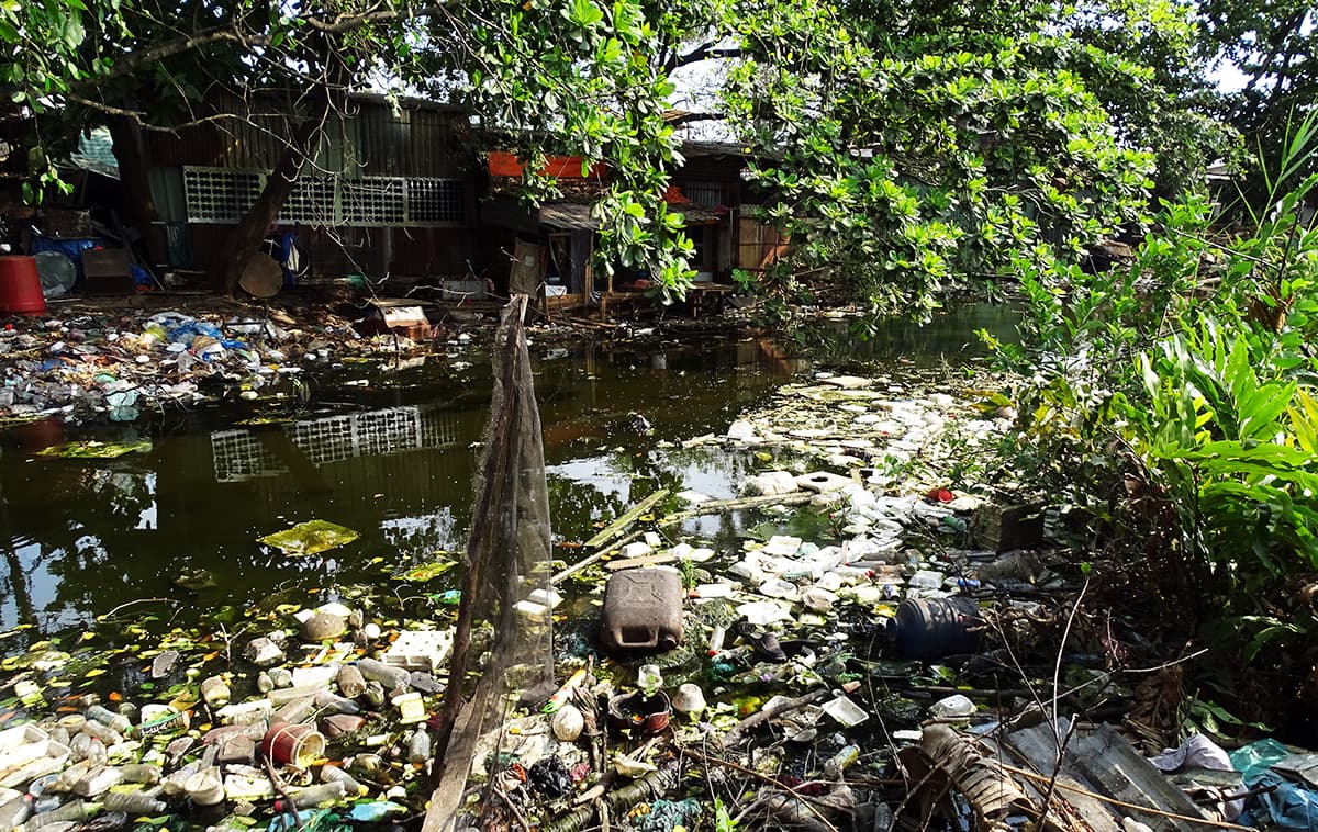 Southern HCMC residents' hopes for a better life go south