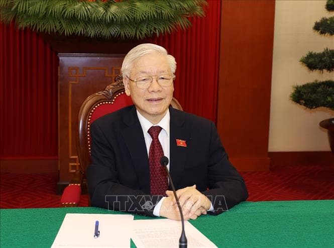 Party leader holds phone talks with Russian President