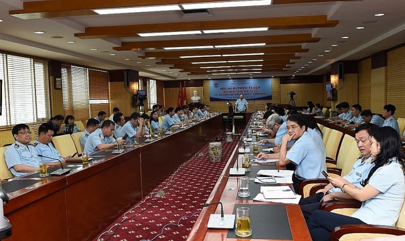 Q2: Customs enhances management, focuses on two key tasks