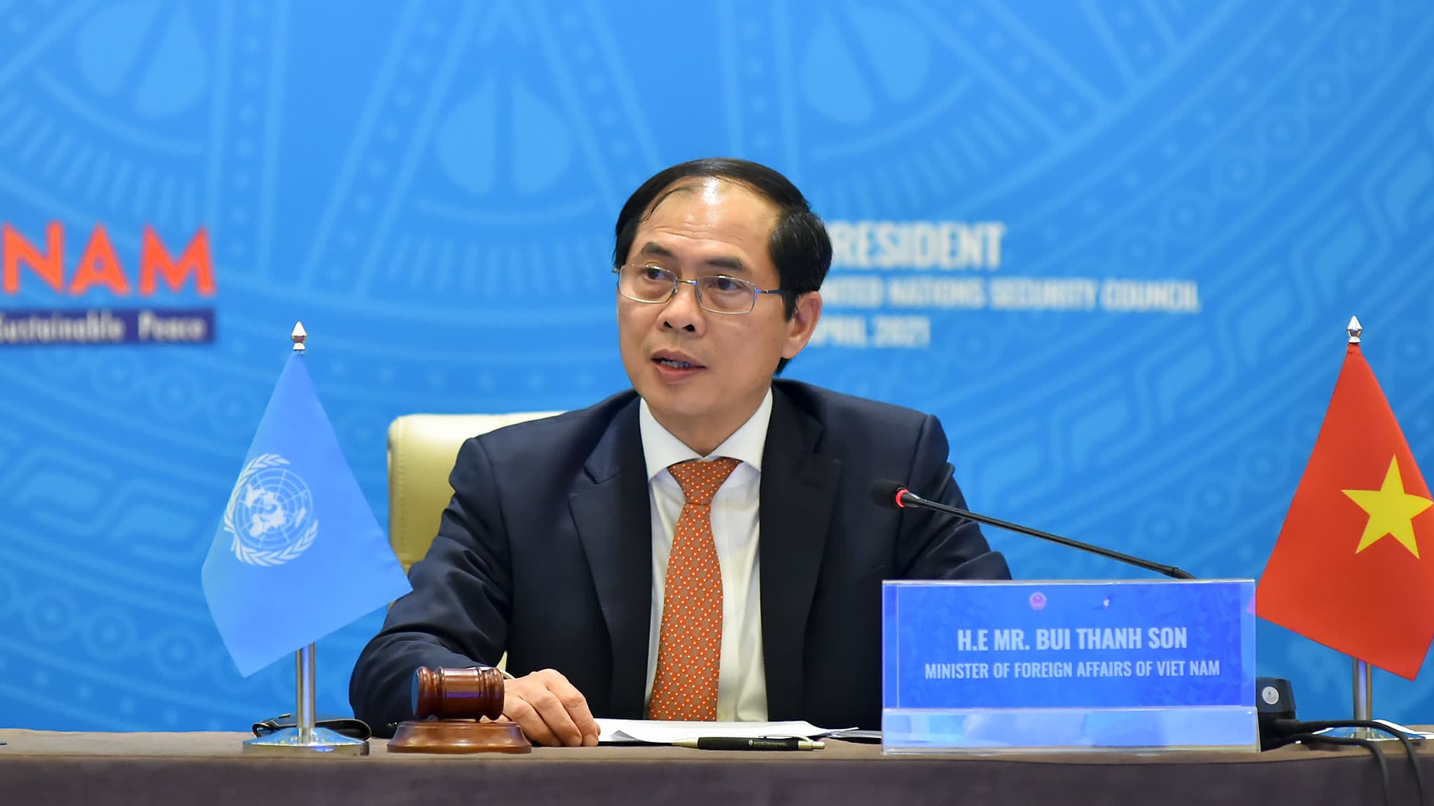 Viet Nam Foreign Minister Chairs UNSC Open Debate on Mine Action