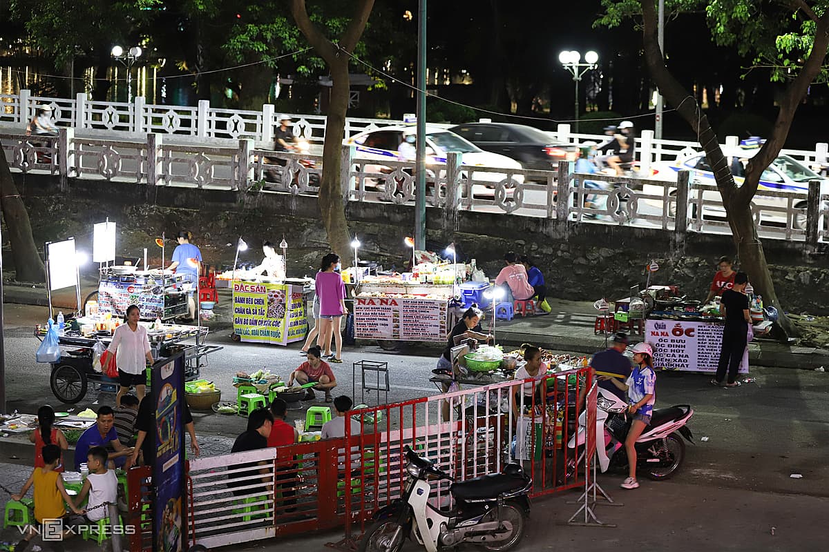 Hue looks to tap sidewalk vending for economic boost