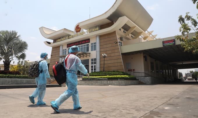 New Cambodian Covid-19 outbreak puts Vietnam at high risk