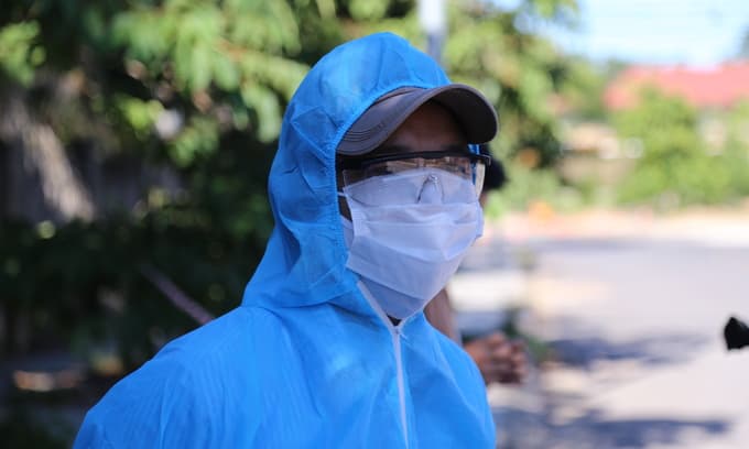 Three drivers isolated after close contact with Laotian coronavirus case
