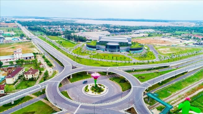 Chu Lai Open EZ Always Accompanying Investors