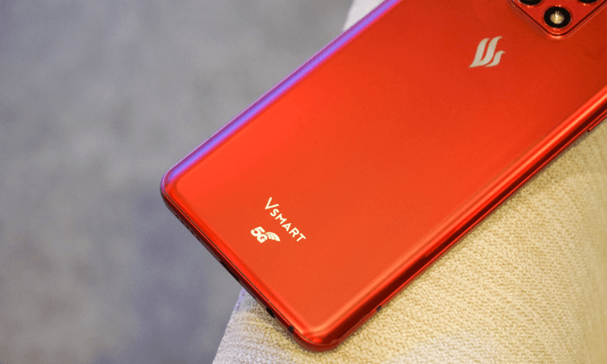 Vingroup shuts down smartphone, TV manufacturing