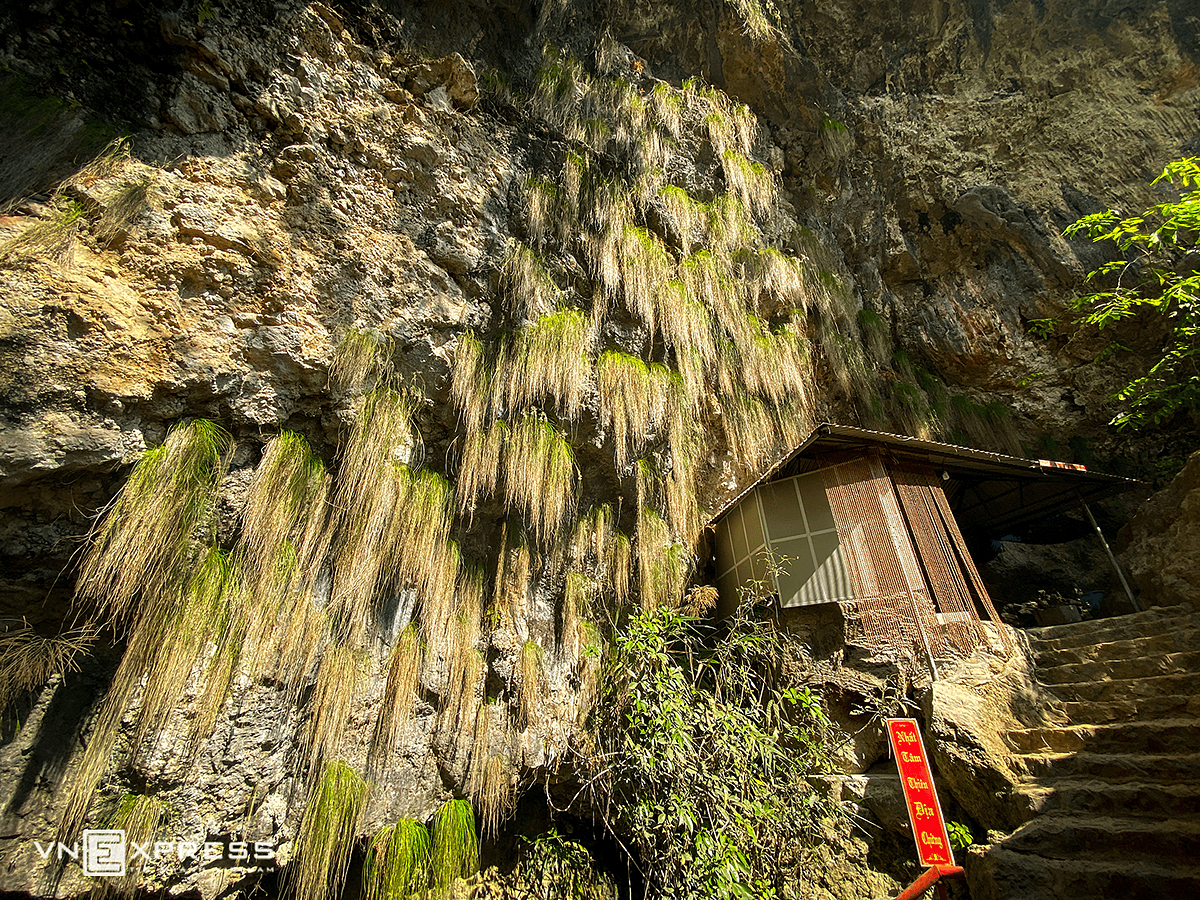 Tien Son Cave a hidden gem in northwest Vietnam