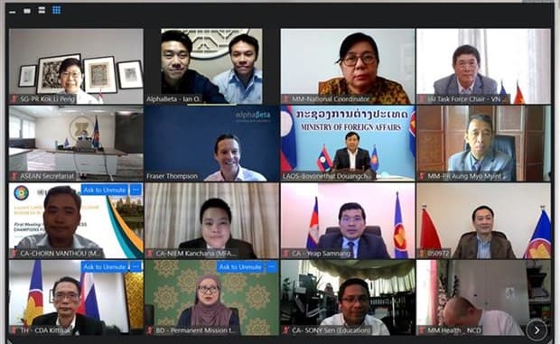 Vietnam attends conference on Initiative for ASEAN Integration